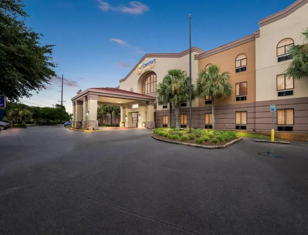 Comfort Suites Daphne - Mobile East Bay hotel detail image 3