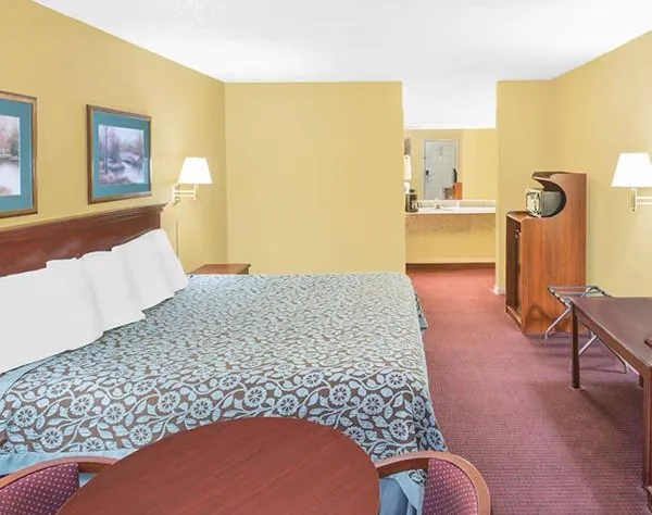 Travel Inn North Little Rock hotel detail image 2