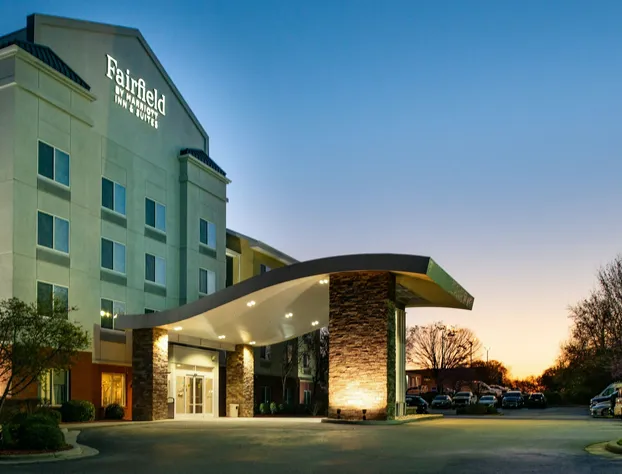 Fairfield Inn & Suites by Marriott Greensboro Wendover hotel detail image 2