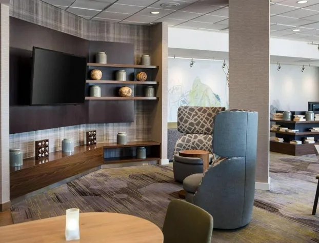 Courtyard by Marriott Richmond/Berkeley hotel detail image 3