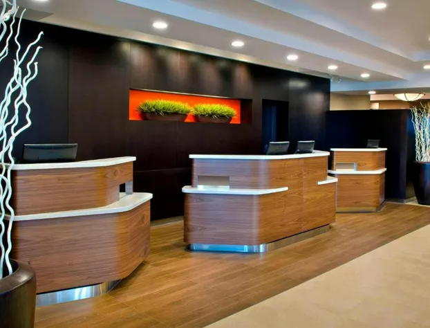 Courtyard by Marriott Niagara Falls hotel detail image 2