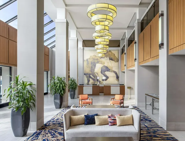 Hilton Arlington hotel detail image 1