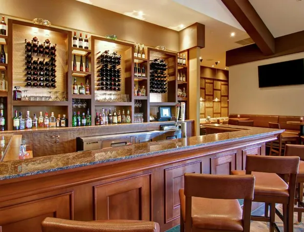 DoubleTree Fallsview Resort & Spa by Hilton Niagara Falls hotel detail image 3