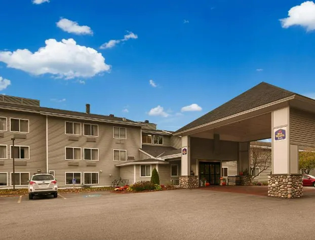 Best Western Plus Windjammer Inn & Conference Center hotel detail image 1