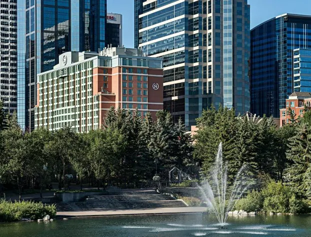 Sheraton Suites Calgary Eau Claire hotel detail image 1