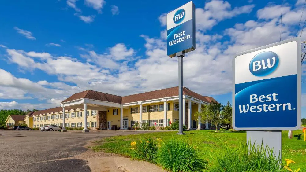 Best Western Sault Ste. Marie hotel hero