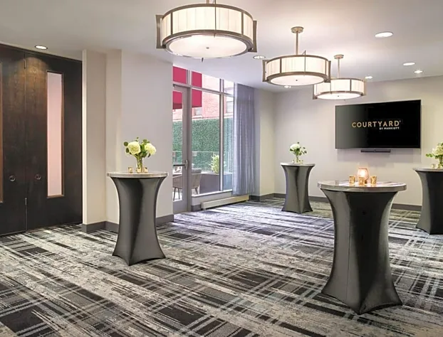 Courtyard by Marriott Washington, DC/Foggy Bottom hotel detail image 4