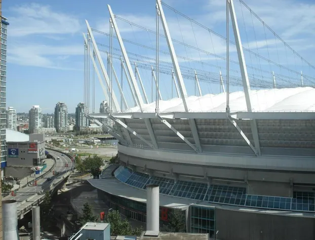 Hotel Willo (formerly YWCA Hotel Vancouver) hotel detail image 4