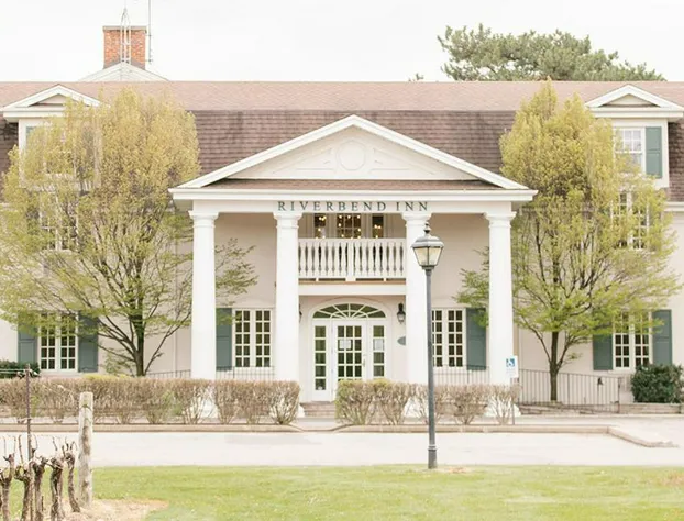 Riverbend Inn and Vineyard hotel detail image 1