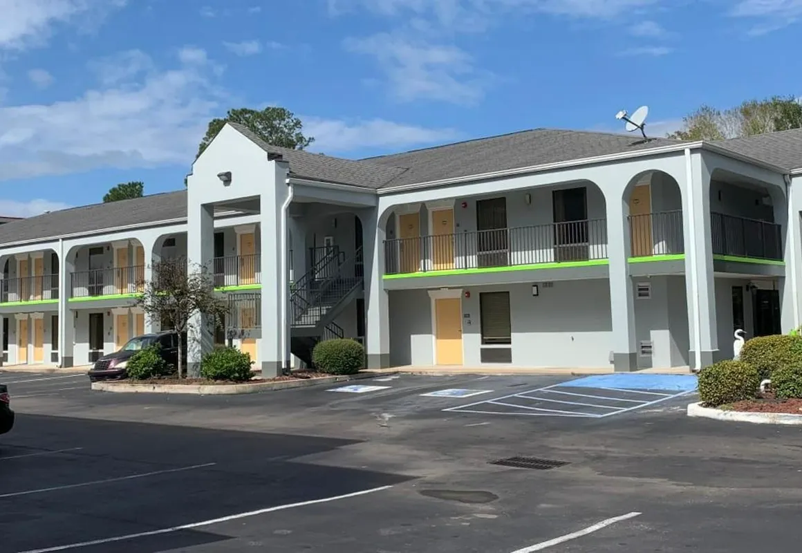 Magnolia Inn Kingsland hotel hero