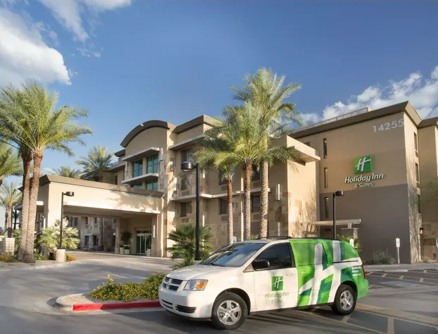Holiday Inn Hotel & Suites Scottsdale North - Airpark by IHG hotel detail image 1