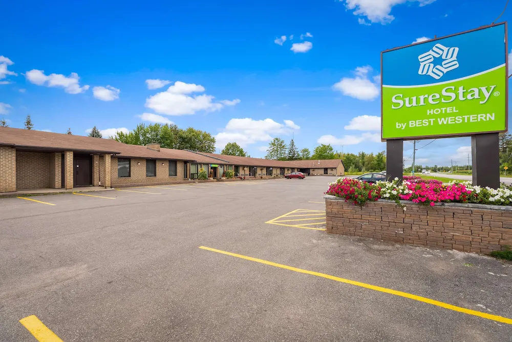 SureStay Hotel by Best Western Kemptville hotel hero