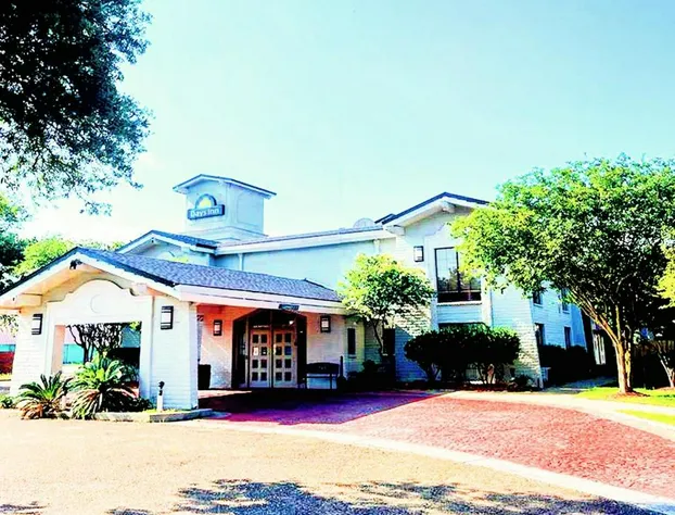Sulphur Extended Stay hotel detail image 1