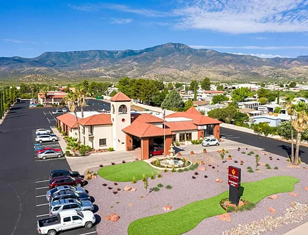 Lux Verde Hotel hotel detail image 4