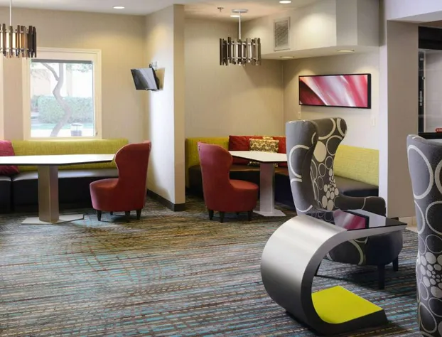 Sonesta ES Suites Dallas Central Expressway hotel detail image 1