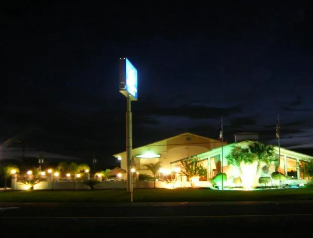 Americas Best Value Inn & Suites Alvin Houston hotel detail image 2