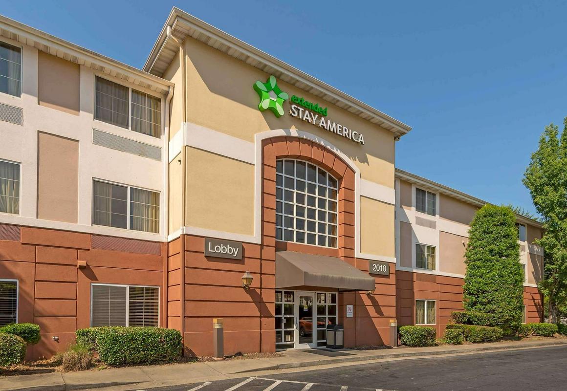 Extended Stay America Select Suites Atlanta Marietta Wildwoo hotel hero
