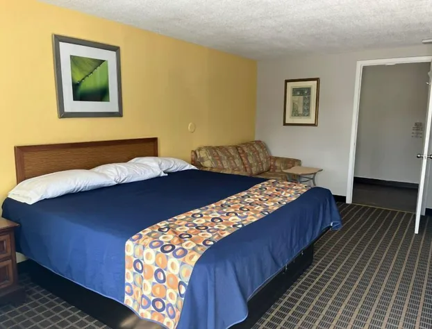 712 Inn hotel detail image 4