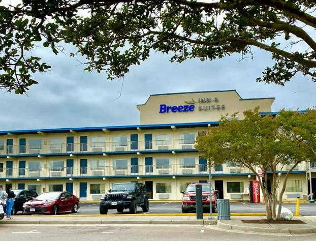 Breeze Inn & Suites hotel detail image 1