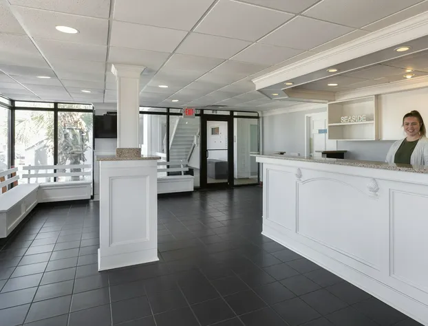 Seaside Inn Oceanfront hotel detail image 4