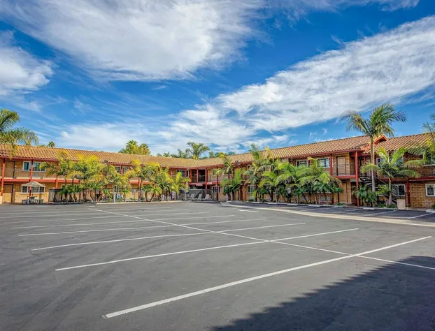 Motel 6 Carlsbad, CA - North hotel detail image 3