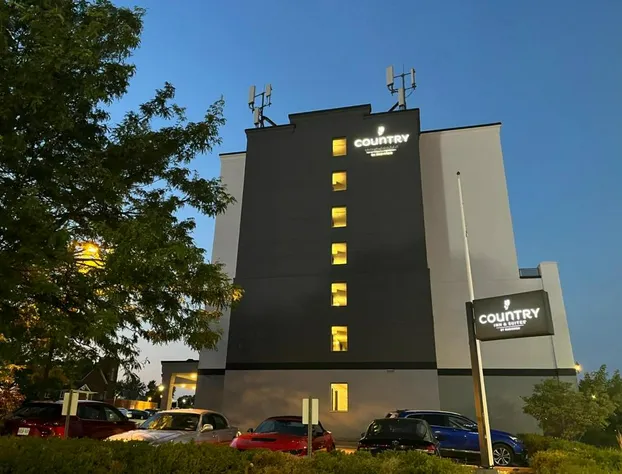 Country Inn & Suites by Radisson, Niagara Falls, ON hotel detail image 1