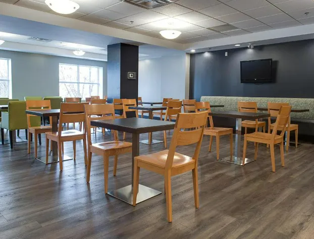 Country Inn & Suites by Radisson, Niagara Falls, ON hotel detail image 4