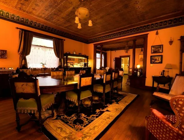 Alaska Heritage House Bed and Breakfast hotel detail image 3