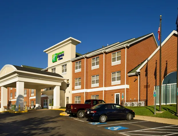 Holiday Inn Express and Suites Manassas by IHG hotel detail image 1