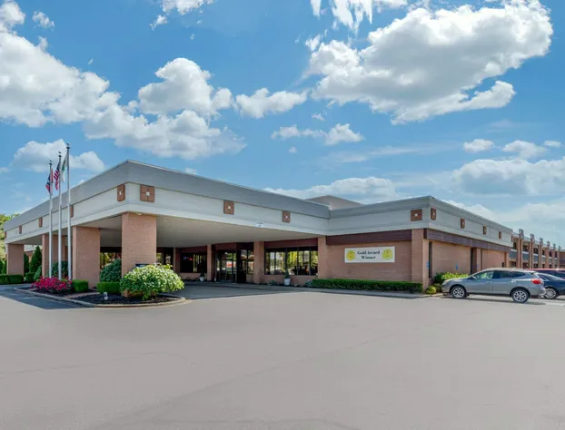 Quality Inn Exit 4 hotel detail image 1