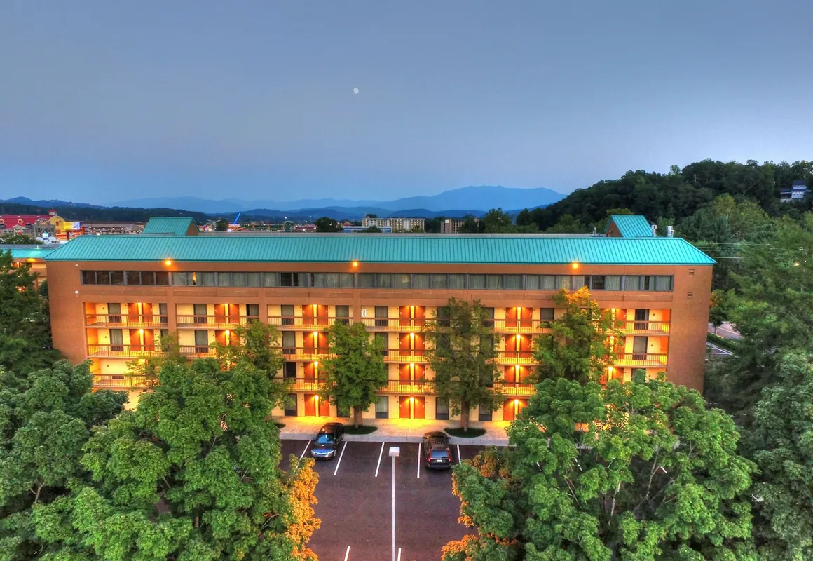 Quality Inn Near the Island Pigeon Forge hotel hero