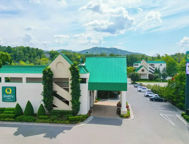 Quality Inn Near the Island Pigeon Forge hotel detail image 4