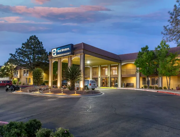 Best Western Airport Albuquerque InnSuites Hotel & Suites hotel detail image 1