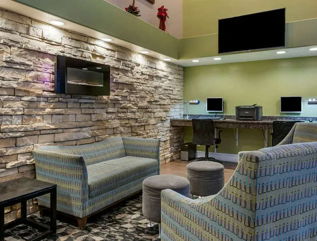 Best Western Airport Albuquerque InnSuites Hotel & Suites hotel detail image 3