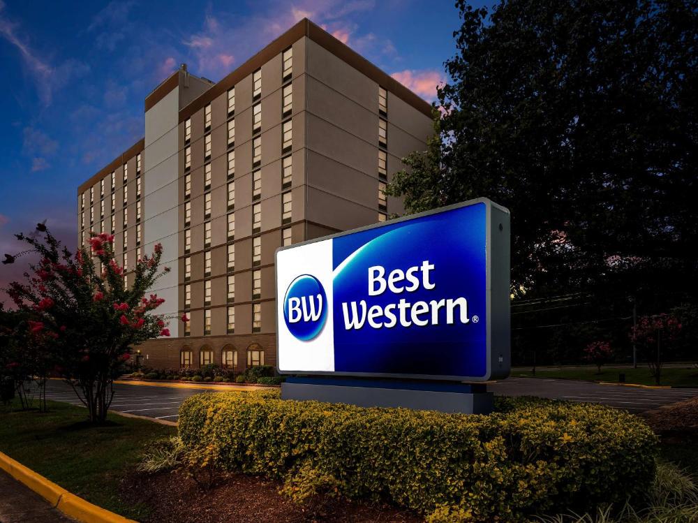 Best Western Potomac Mills hotel hero