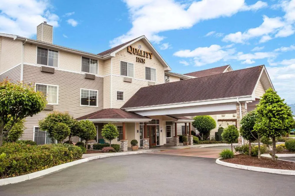 Quality Inn & Suites Federal Way - Seattle hotel hero