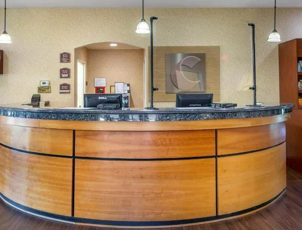 Comfort Suites Eugene University hotel detail image 4