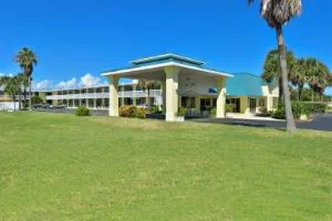 Americas Best Value Inn Satellite Beach Melbourne hotel hero