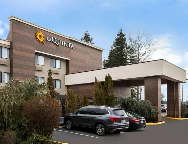 La Quinta Inn by Wyndham Everett hotel detail image 4