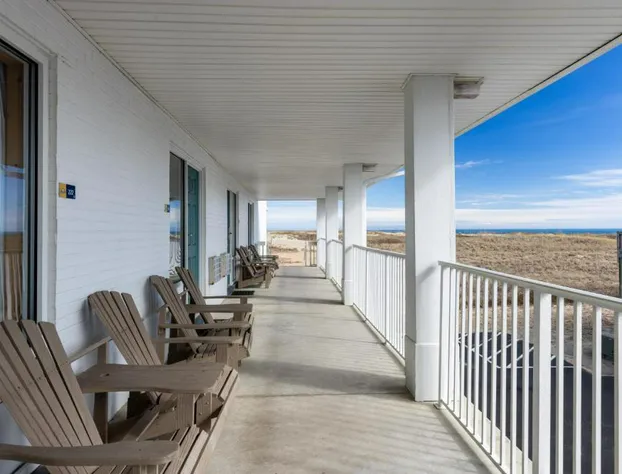 Days Inn by Wyndham Kill Devil Hills Oceanfront - Wilbur hotel detail image 4