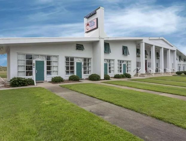 Days Inn by Wyndham Kill Devil Hills Oceanfront - Wilbur hotel detail image 2