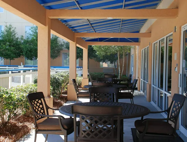 Fairfield Inn by Marriott Myrtle Beach Broadway at the Beach hotel detail image 2