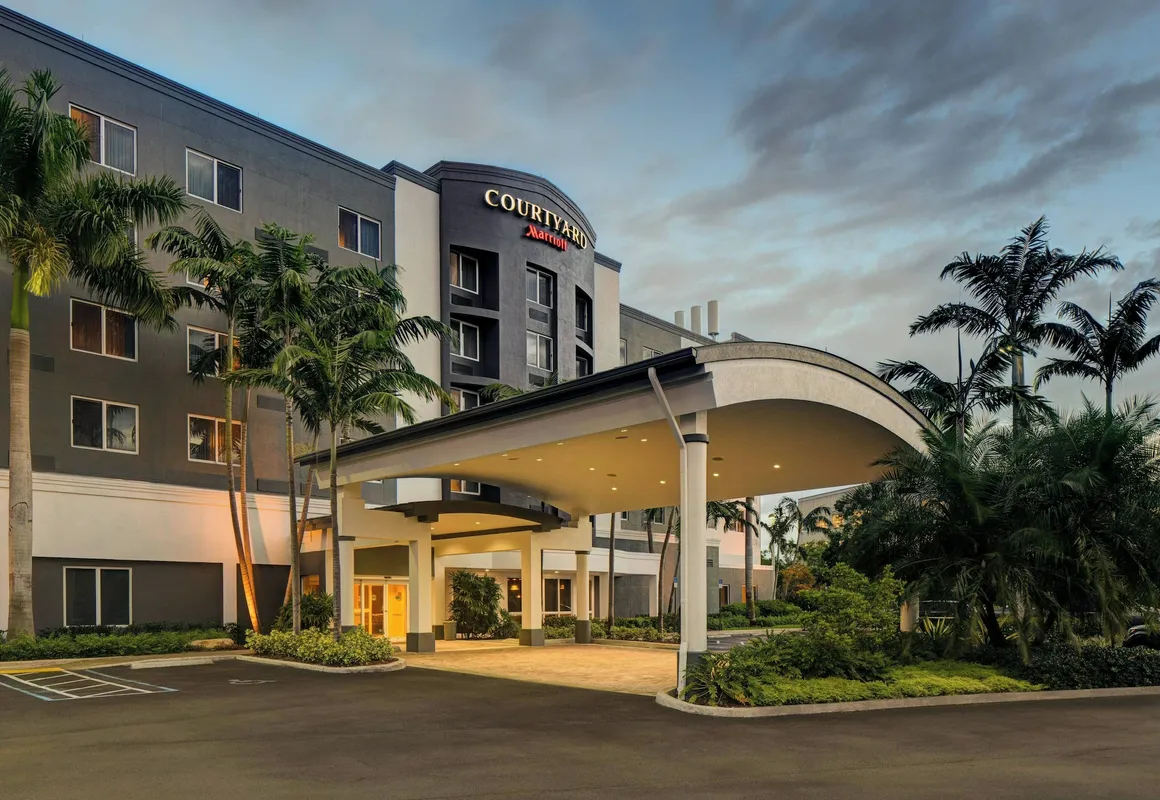 Courtyard by Marriott Miami West/ FL Turnpike hotel hero