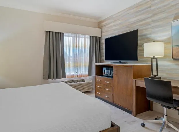 Best Western Plus All Suites Inn hotel detail image 3