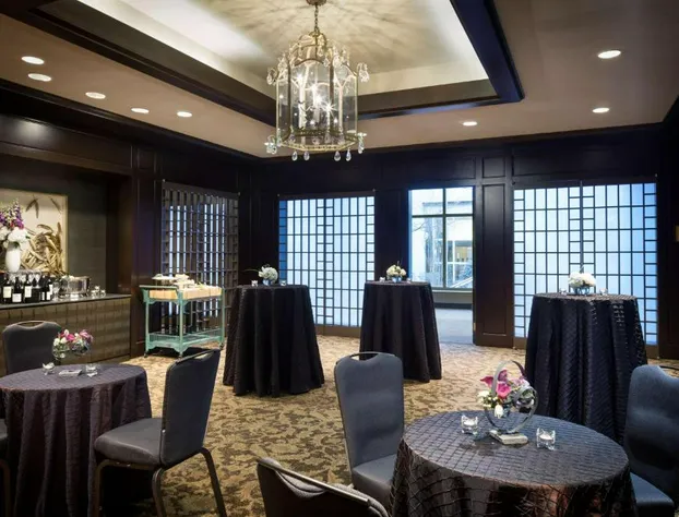 The Logan Philadelphia, Curio Collection by Hilton hotel detail image 3