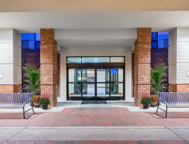 Staybridge Suites Memphis - Poplar Ave East by IHG hotel detail image 3