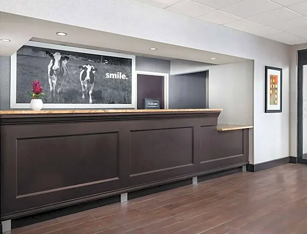 Hampton Inn Memphis-Walnut Grove/Baptist Hospital East hotel detail image 2