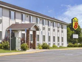 Super 8 by Wyndham Sault Ste. Marie hotel detail image 1