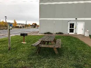 Super 8 by Wyndham Sault Ste. Marie hotel detail image 2