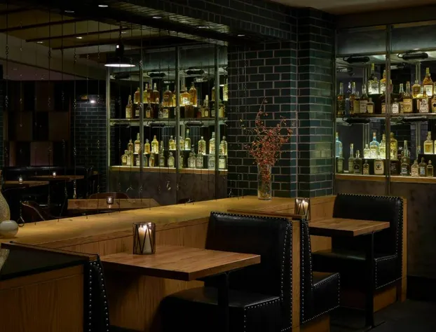 The Mayflower Hotel, Autograph Collection hotel detail image 2